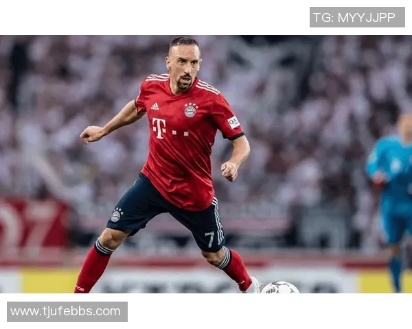 从足球巨星球衣号码看绿茵传奇与背后独特象征意义 从足球巨星球衣号码看绿茵传奇与背后独特象征意义