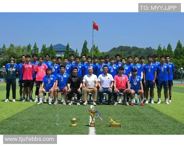 NBA球星偏爱哪些足球队 揭秘他们的足球情缘与支持团队 NBA球星偏爱哪些足球队 揭秘他们的足球情缘与支持团队